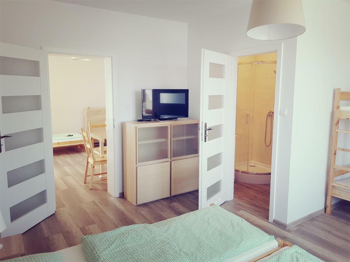 Vip Village Las Woda Rower - Podgrzewany Basen, Balia, Sauna Miedzierza Buitenkant foto